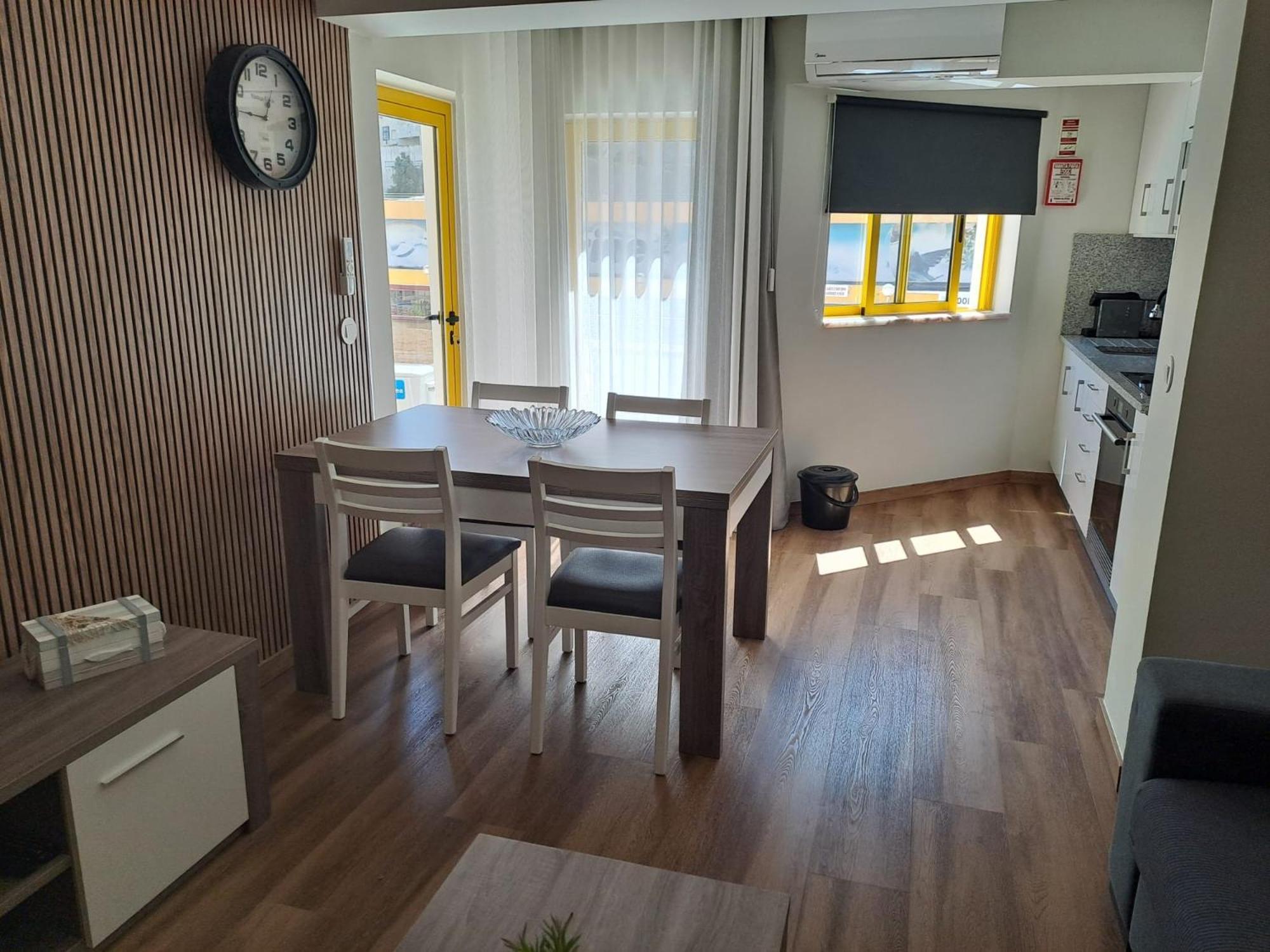 Oasis Apartment, Praia Da Rocha Portimao Exterior photo
